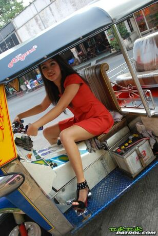 Thai first-ever timer heads from Tuk Tuk driver to a naked..